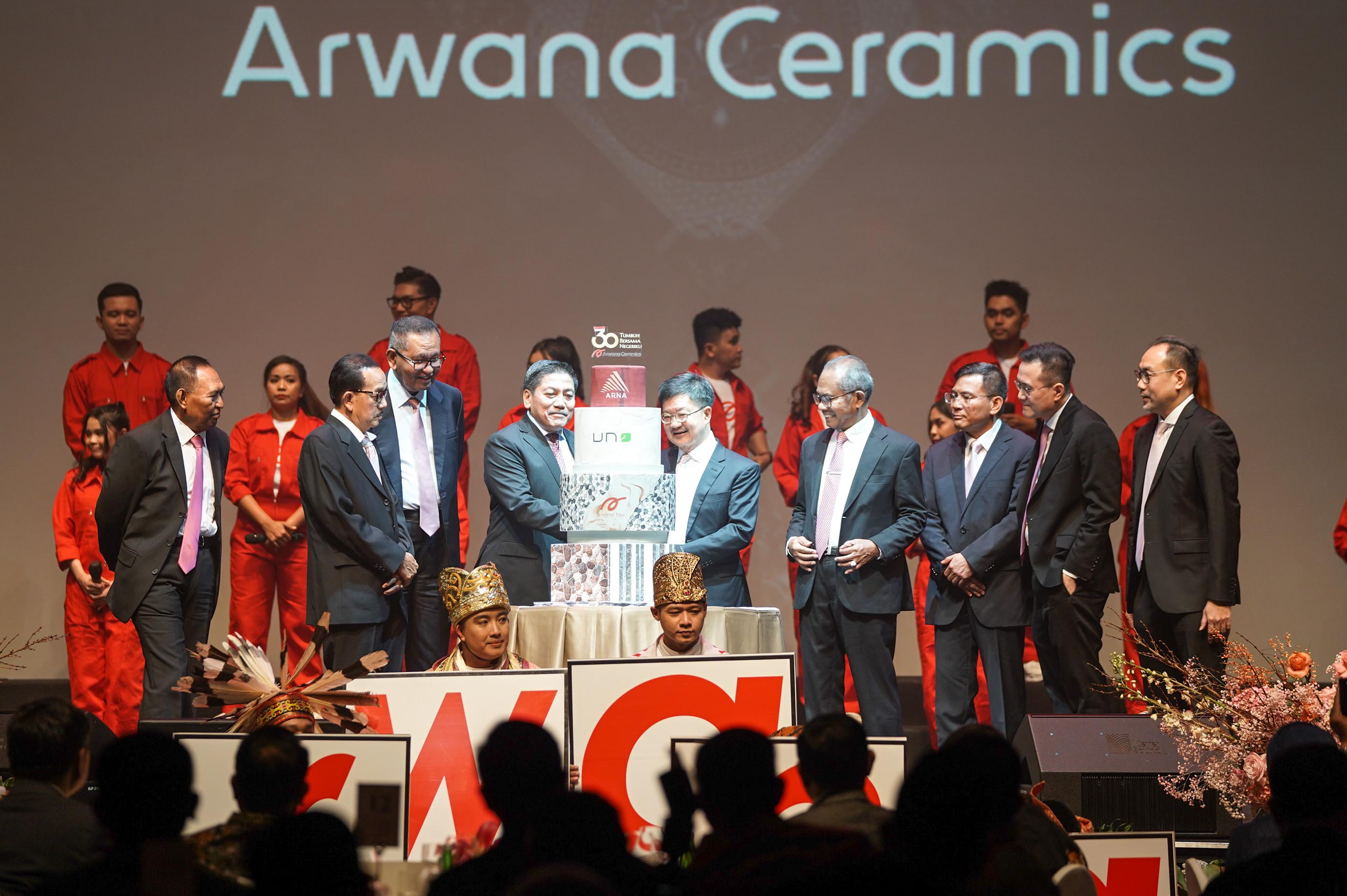 Arwana Ceramics Celebrates 30th Anniversary in Festive Event